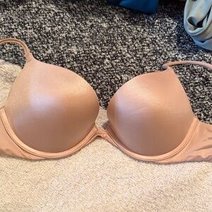 NWOT 32 D very sexy infinity edge push up